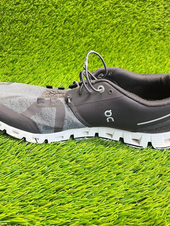 On Cloud 5 Mens Size 8.5 Black Gray Athletic Running Walking Shoes Sneakers